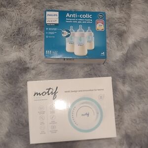 Philips Avent Anti-Colic Baby Bottles and Motif Twist Breast Pump